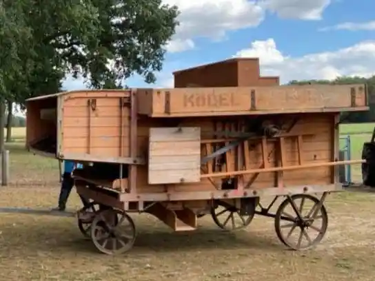 Dreschkasten Ködel und Böhm